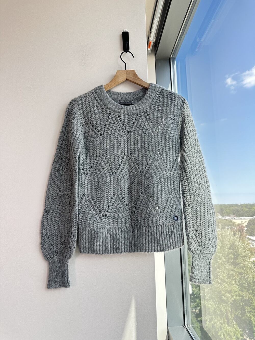 Abercrombie & Fitch Gray Puff Sleeve Loose Knit Sweater XS NWT